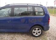 Volkswagen Touran 9