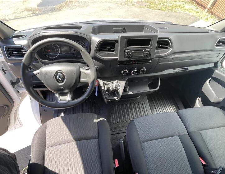 Renault Master 4