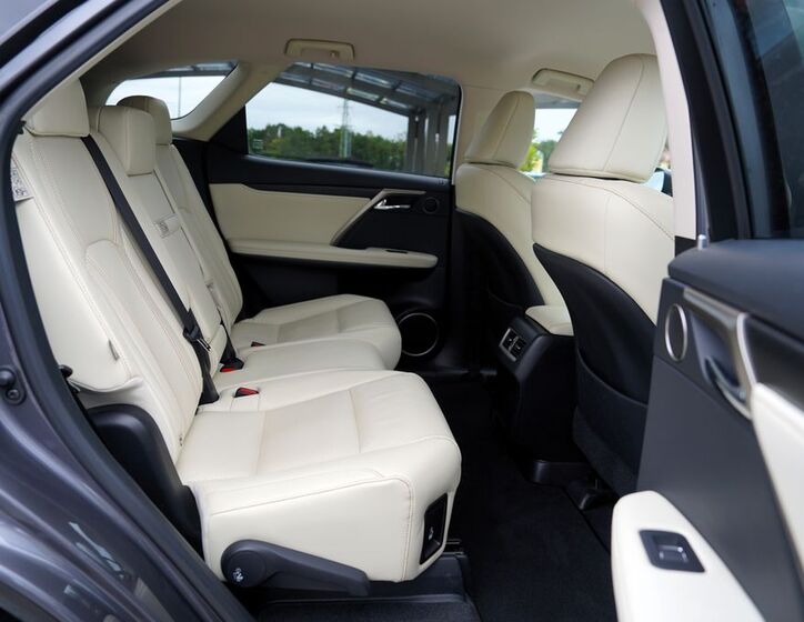 Lexus RX 450 29