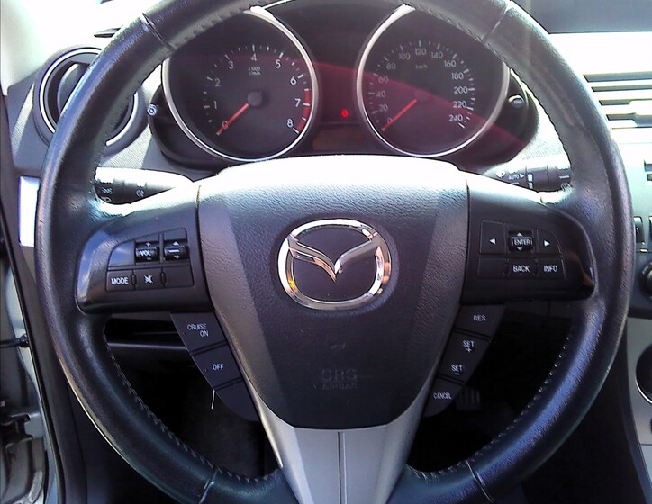 Mazda 3 14