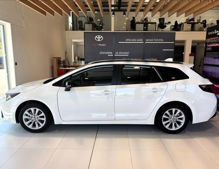 Toyota Corolla 4
