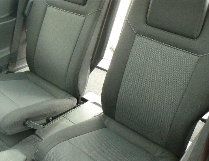 Opel Zafira 18