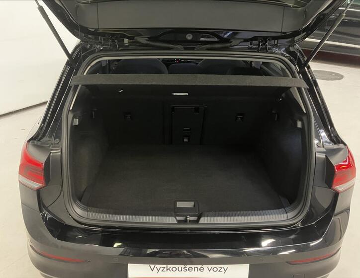 Volkswagen Golf 26