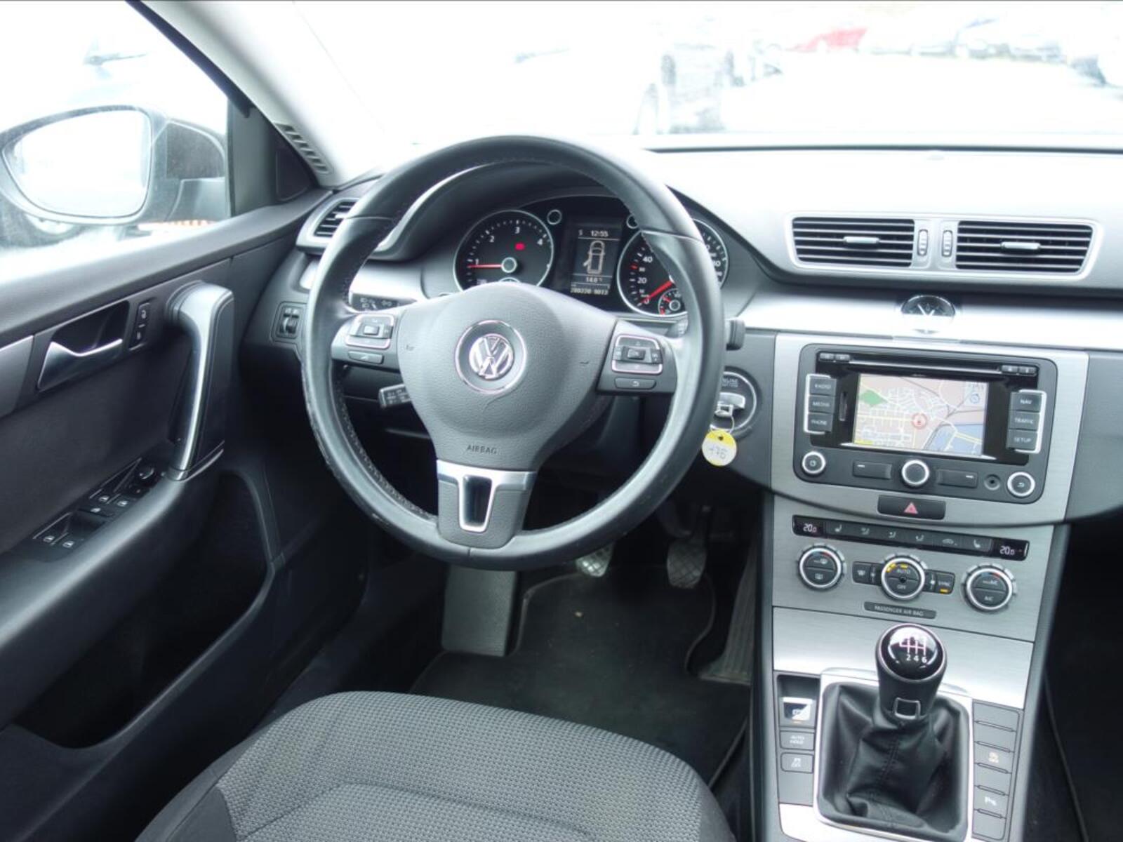 Volkswagen Passat 20