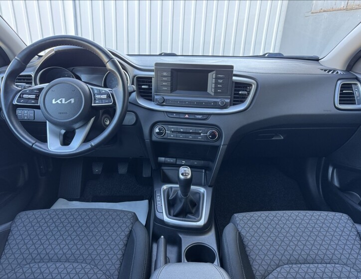 KIA Ceed 27