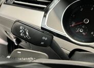 Volkswagen Passat 9