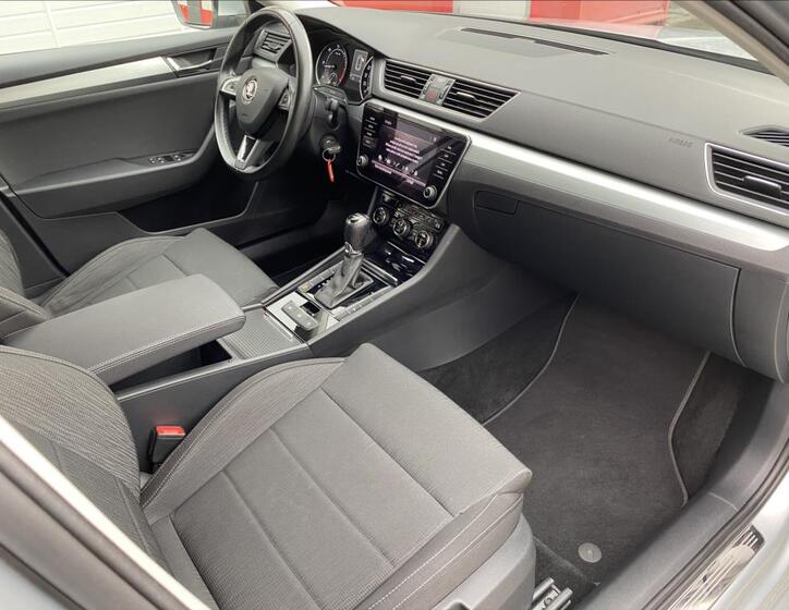 Škoda Superb 23