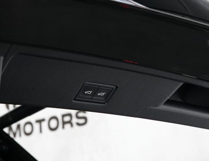 Volkswagen Touareg 49