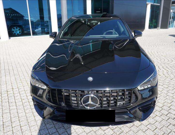 Mercedes-Benz CLA 2