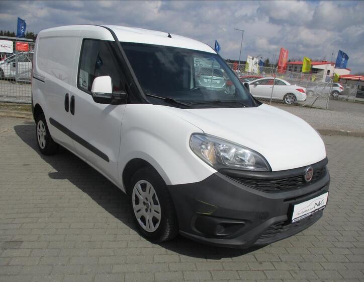 Fiat Dobló 30