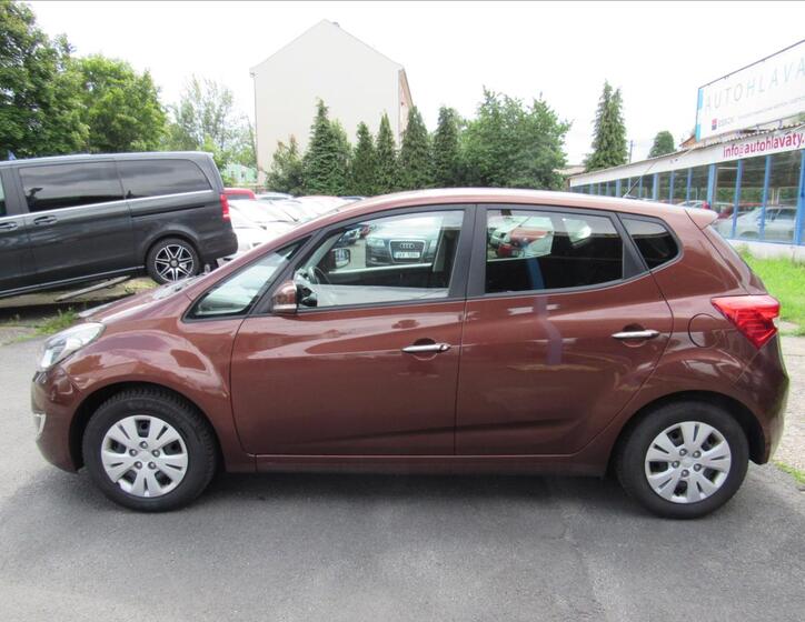 Hyundai ix20 7