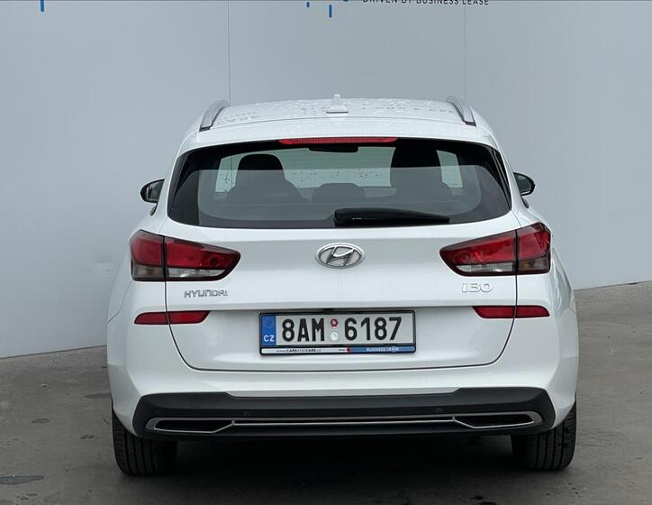 Hyundai i30 22