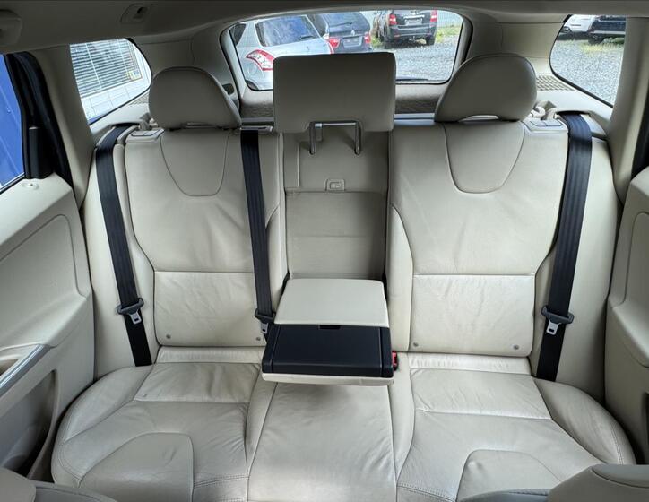 Volvo XC60 53