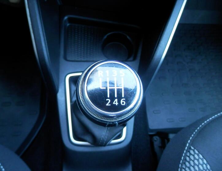 Dacia Duster 24