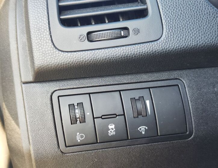 KIA Venga 24