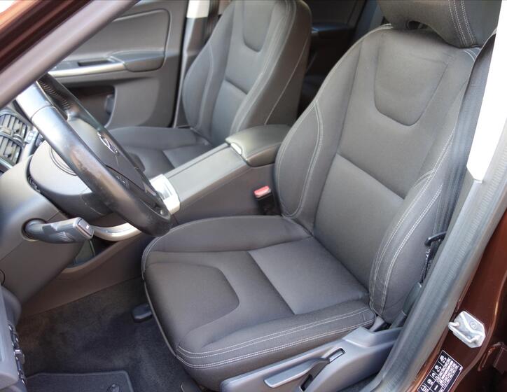 Volvo XC60 24