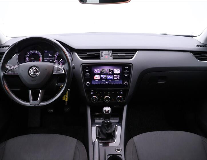 Škoda Octavia 27