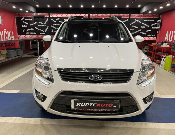 Ford Kuga 9
