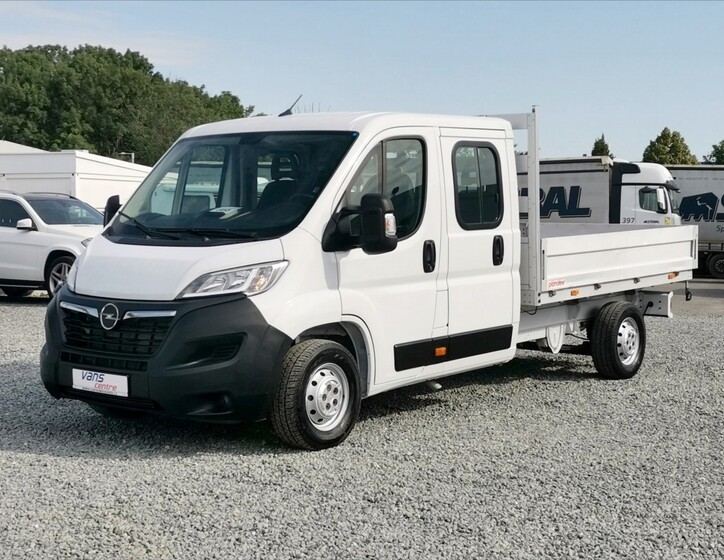 Opel Movano 1