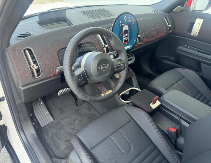 Mini Countryman 5