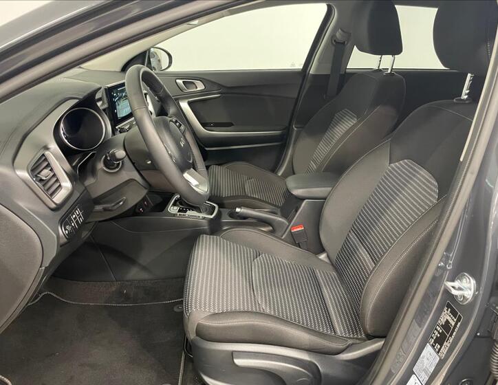 KIA Ceed 9