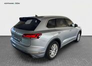 Volkswagen Touareg 5
