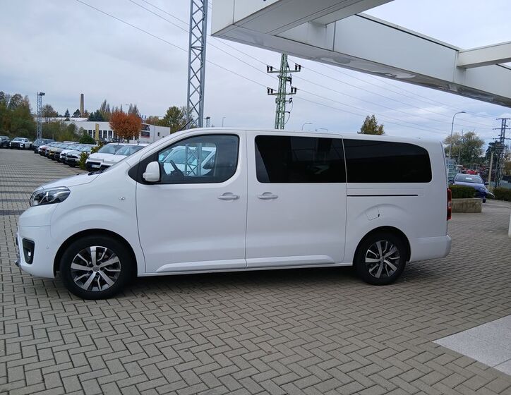 Toyota ProAce Verso 3