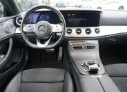 Mercedes-Benz Třídy E 33