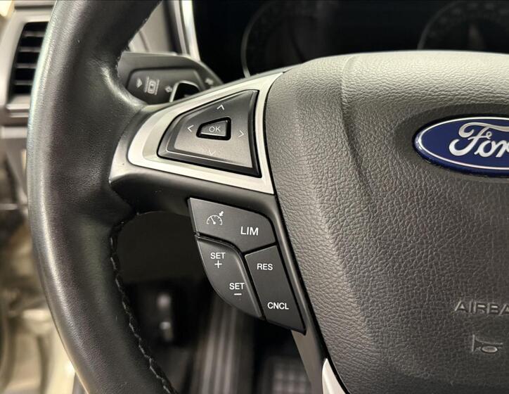 Ford Mondeo 15
