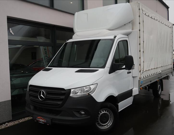 Mercedes-Benz Sprinter 1