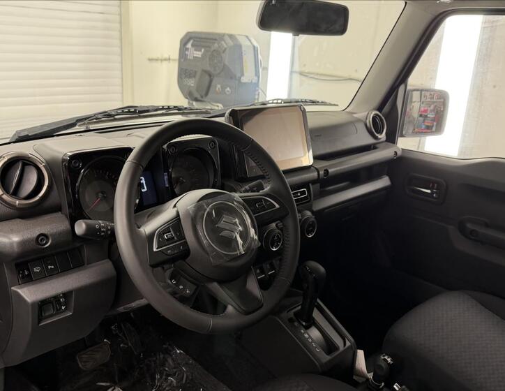 Suzuki Jimny 7