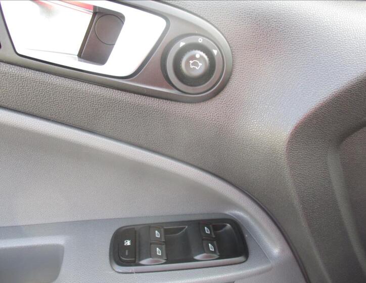 Ford EcoSport 27