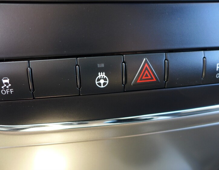 Jeep Grand Cherokee 24