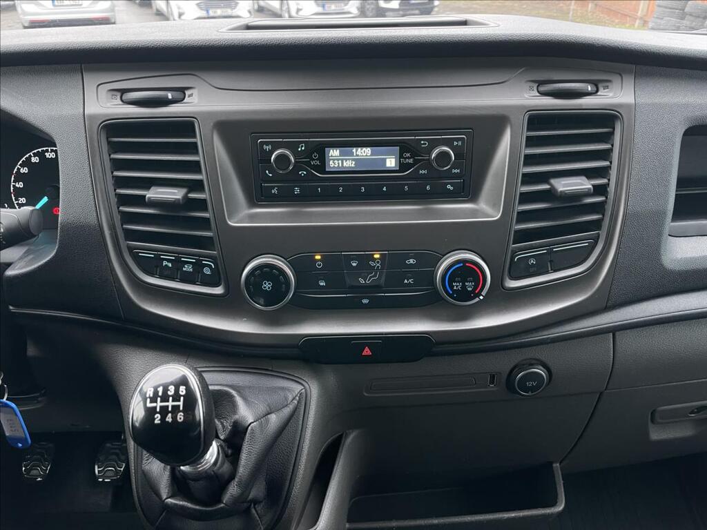 Ford Transit 11