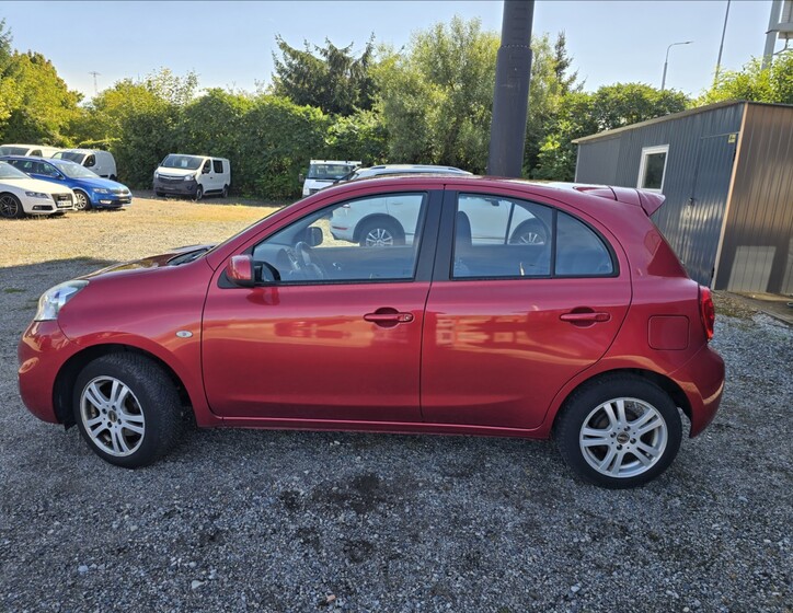 Nissan Micra 8