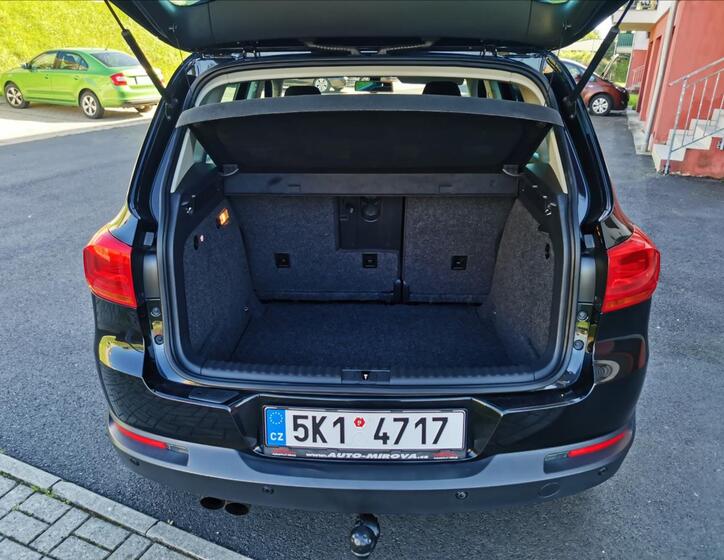 Volkswagen Tiguan 16
