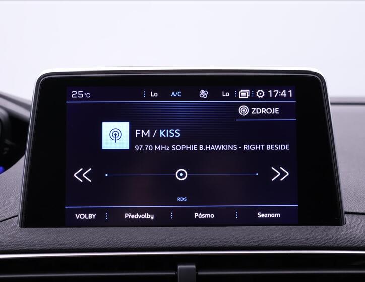 Peugeot 3008 26