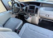 Renault Trafic 12