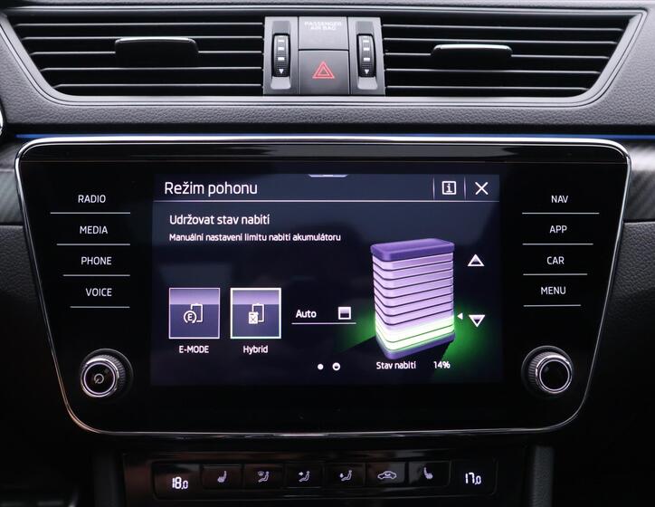 Škoda Superb 23