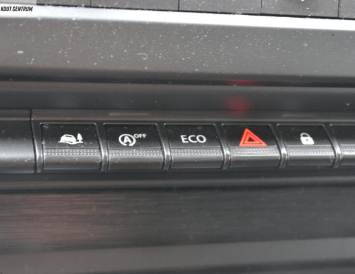 Renault Trafic 23