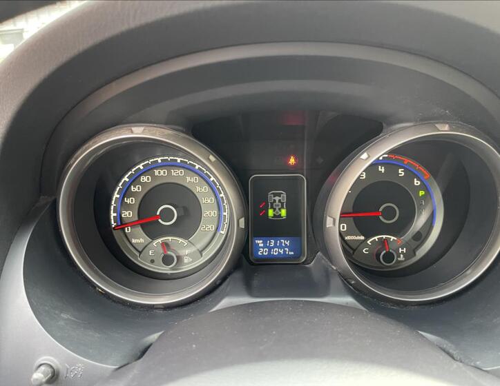 Mitsubishi Pajero 18