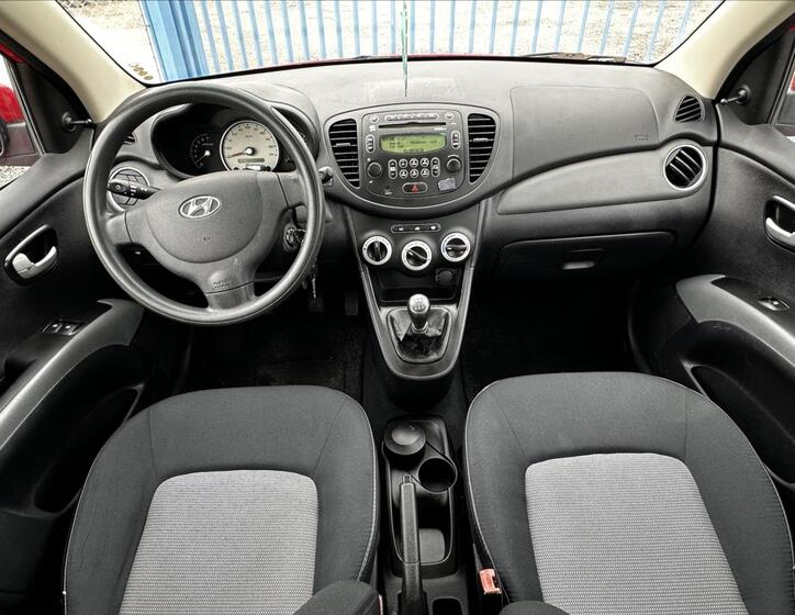 Hyundai i10 8