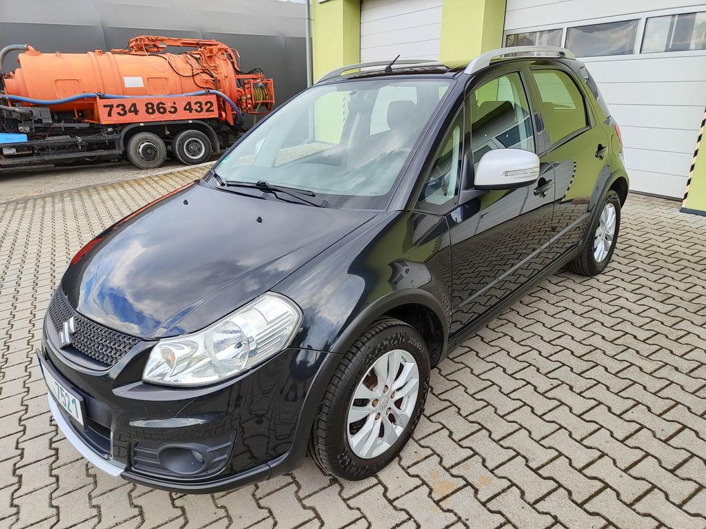 Suzuki SX4
