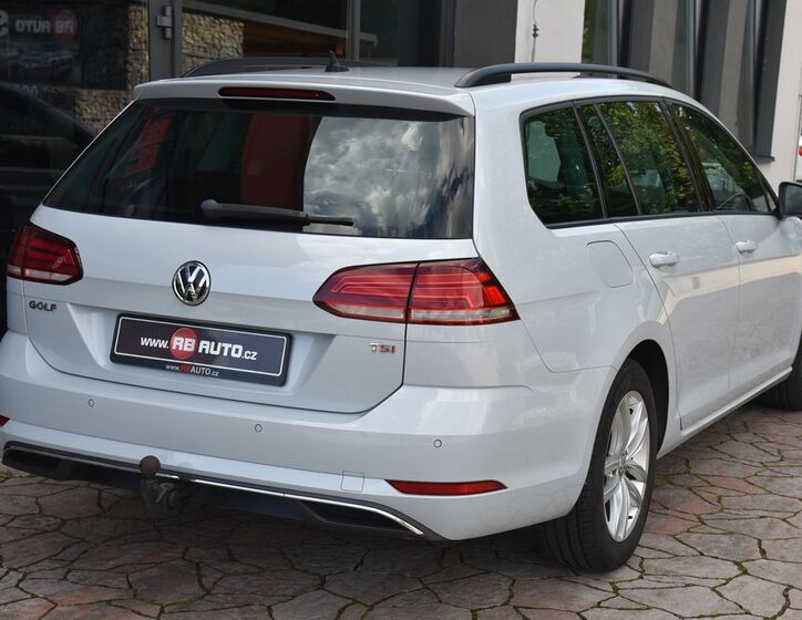 Volkswagen Golf 8