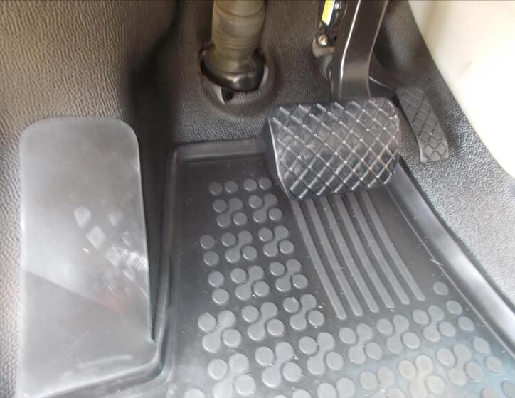 Volkswagen Transporter 25