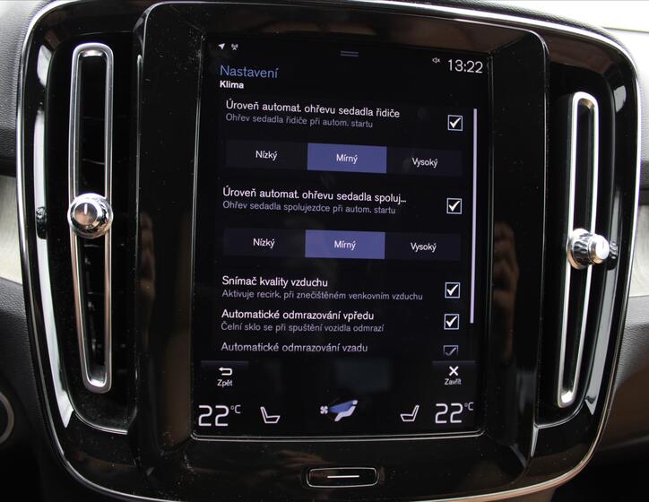 Volvo XC40 23