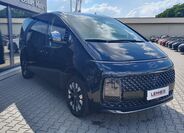 Hyundai Staria 3