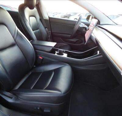 Tesla Model 3 51