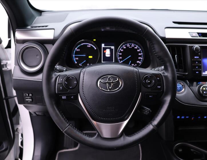 Toyota RAV4 20