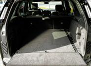Land Rover Discovery 6